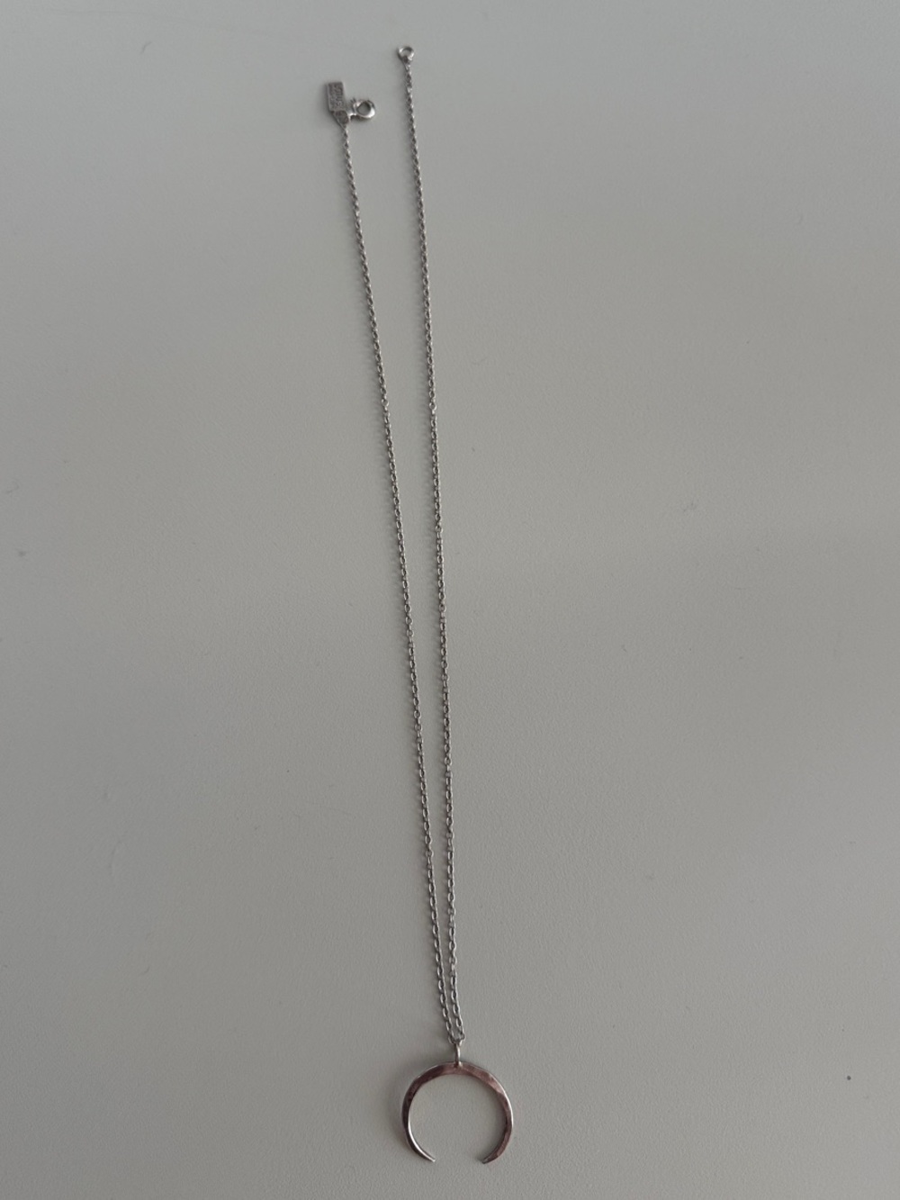 Minimal 18in Sterling Silver Crescent Pendant Necklace for Women